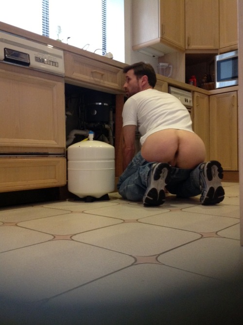 seanstormxxx:  Sean Storm: Plumbing It (April adult photos