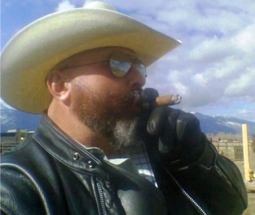 bubbabearark: leathermine: Fuck me gorgeous cowboyAlways a reblog!