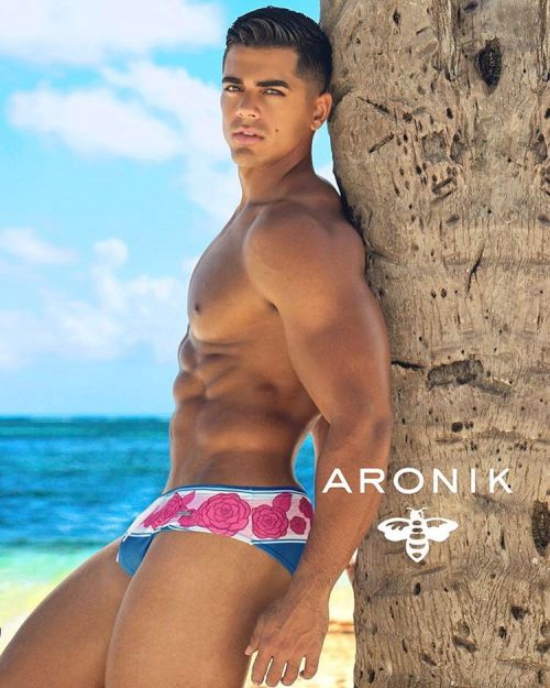 aronikswim:The 2017 #TempleSquare Collection!  Pre-order yours today!  Aronikswim.com