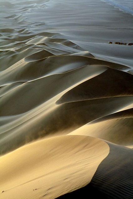 praial:Perú: Nazca desert, Huacachina, Ica