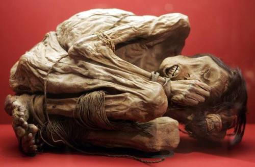 A mummified male body from Peru, circa 1200-1400