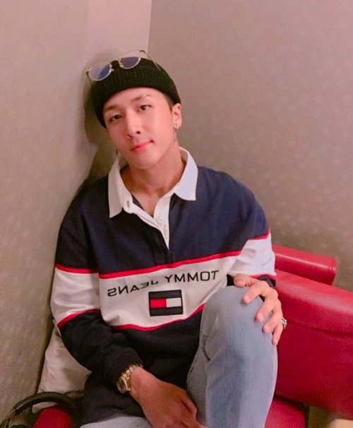 officialrovix: 180930 Ravi's Instagram Update | © ravithecrackkidz