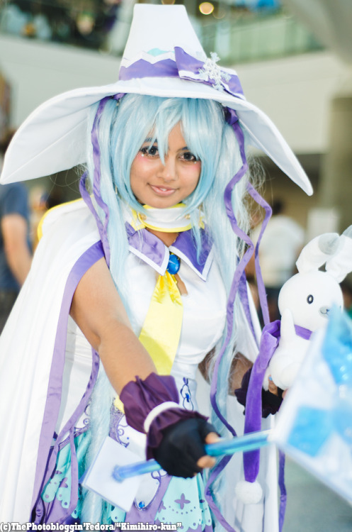 etoile-et-toile: Back from Anime Expo, and I’ve already found one more photo of my cosplay than I d