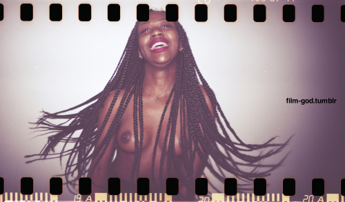 film-god:  BolaPhotographed by Q. OliverSprocket Rocket