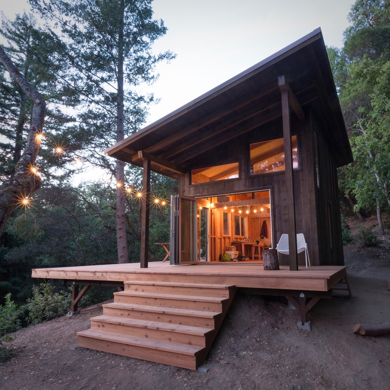 ð‚ðšð›ð¢ð§ ðð¨ð«ð§ â€” Off the grid cabin in the Santa Cruz mountains...