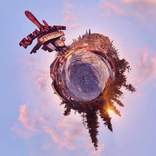 Fallout 76 ‘Little Planet’ panoramas.(approximately 100 screenshots were used to make ea