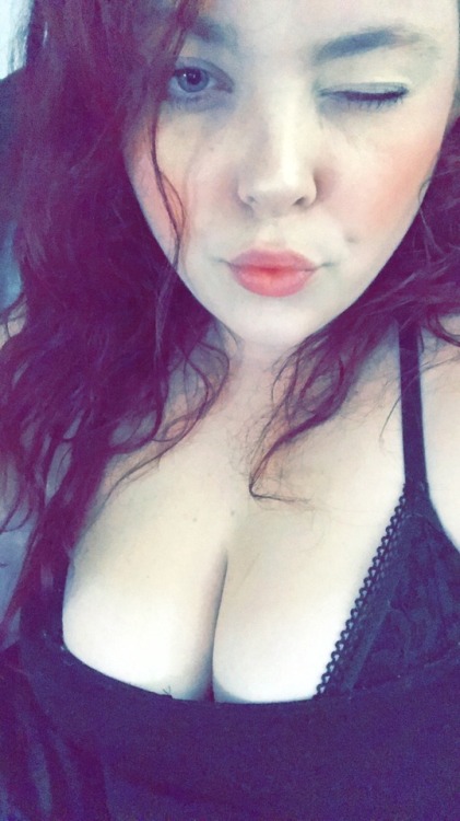 baiiservoussssss: I’m fucked up and stoned. Life’s given me nothing but shit lately and I’m over it 