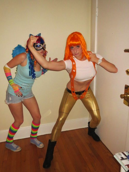 compilationofmymind:  http://compilationofmymind.tumblr.com for more beautiful cosplay.