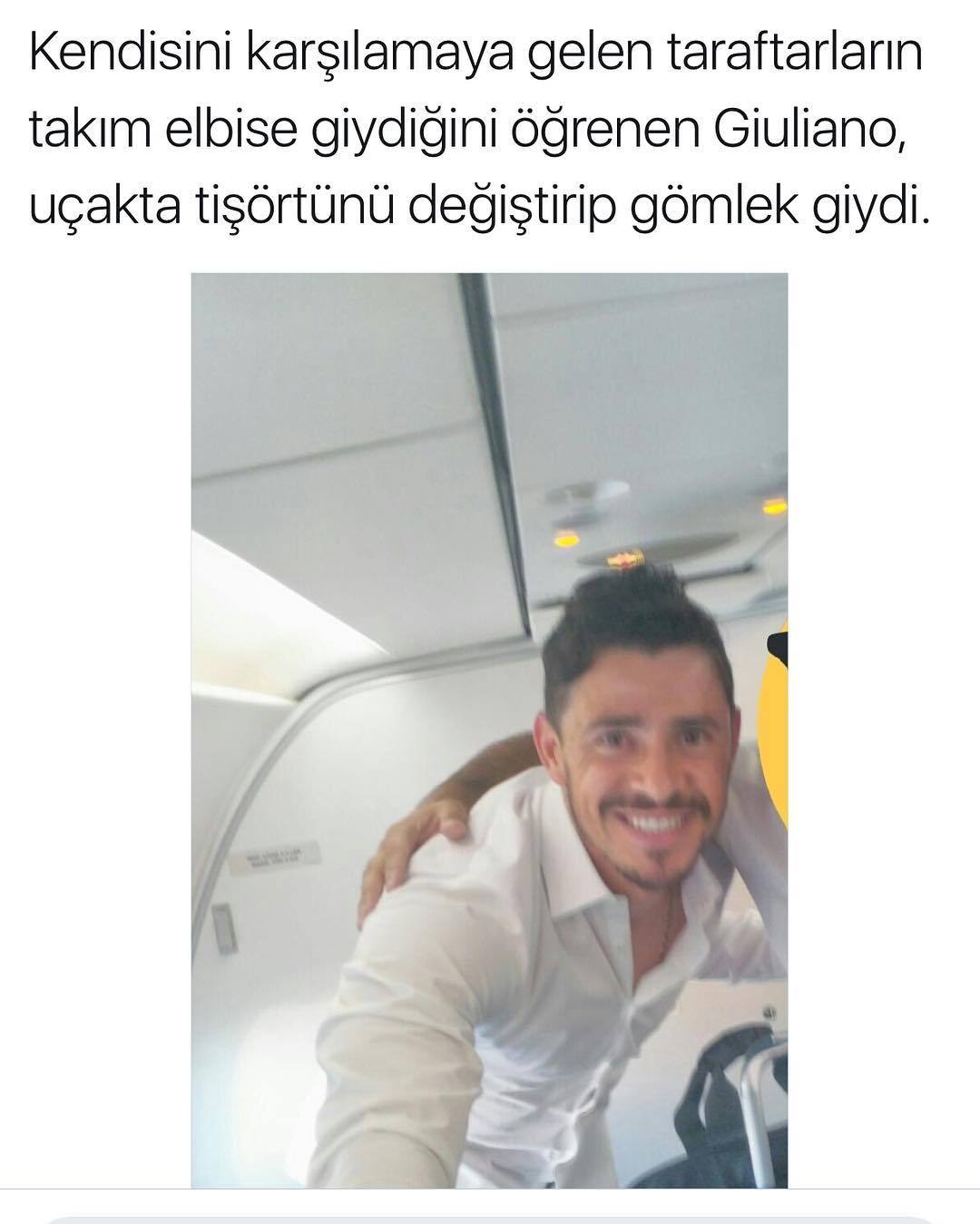 Kendisini karşılamaya...