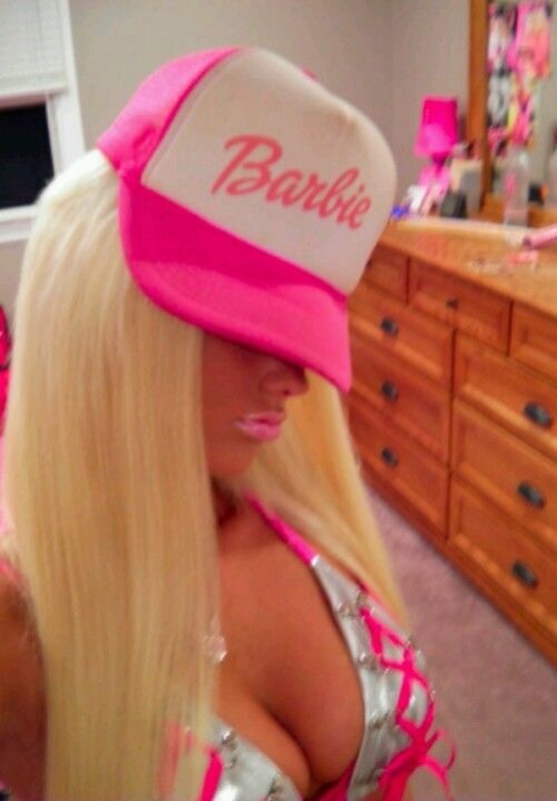 bimbo-couture: 🎀 Bimbo Fashion Tip #2 🎀  Always wear pink. 