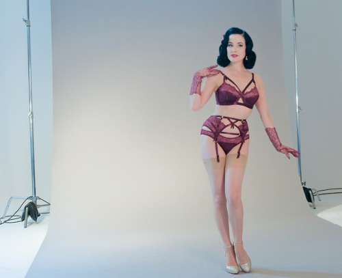 Porn photo diva-von-teese:  Dita Von Teese and Stefania