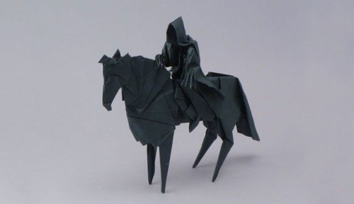 awesome-picz: Stunning Works Of Origami Art To Celebrate World Origami Day. 