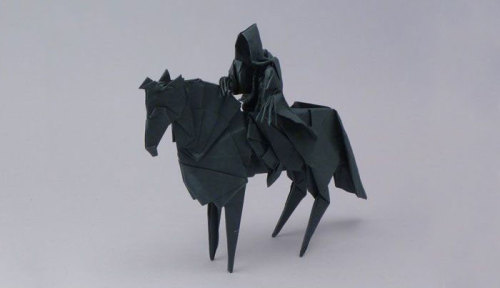 awesome-picz:Stunning Works Of Origami Art To Celebrate World Origami Day.