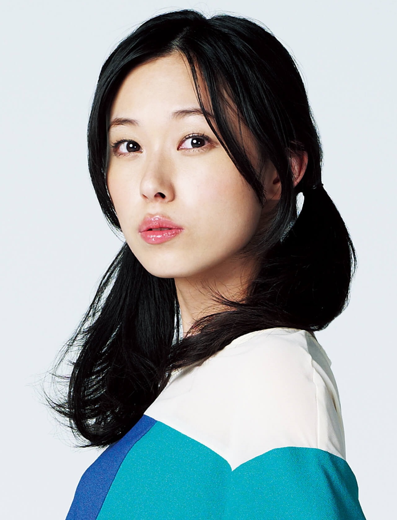animage:  寿美菜子