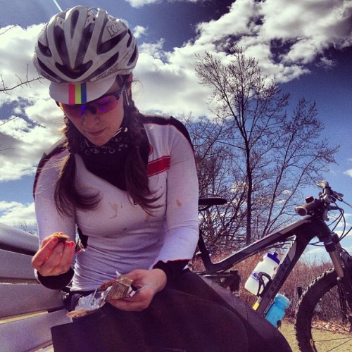 laatsteronde:  Spring has sprung in New England - don’t mind my coffee stains…
