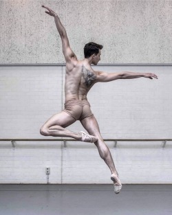 Pas-De-Duhhh:semyon Velichko Dancer With Dutch National Ballet Photographed By Rob
