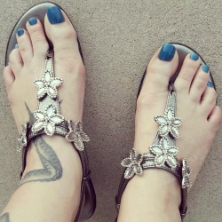 gorgeousfeetures:  Gorgeous Blue Feetures