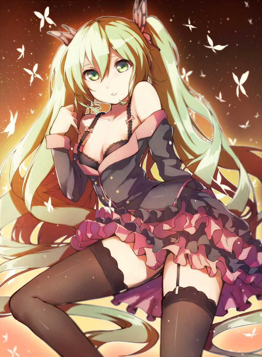 (via #r_18 hatsune miku (project diva (series), project diva f, sweet devil (vocaloid),