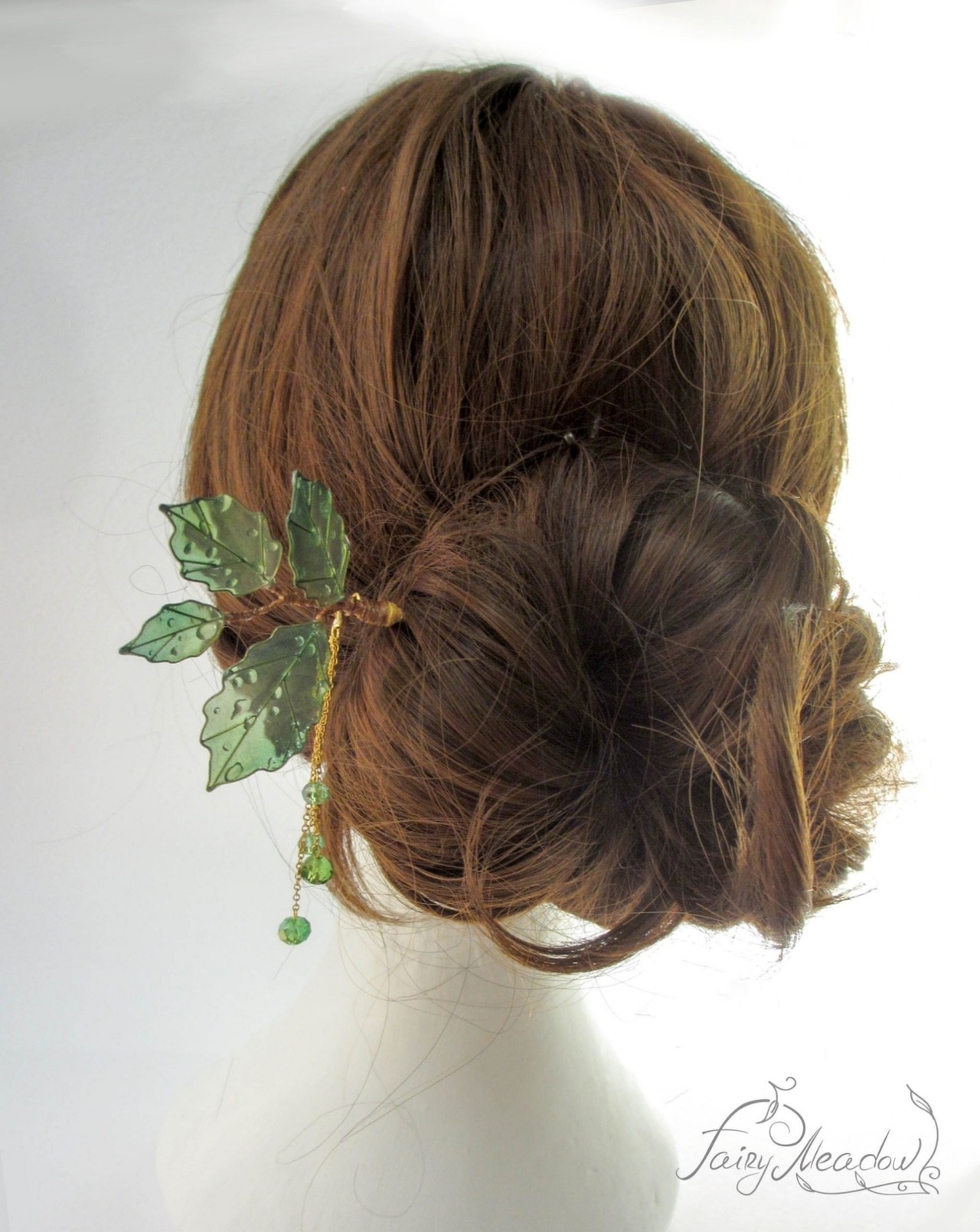 anthropologyarda: sosuperawesome:  Resin Leaf Hair Pins Fairy Meadow Flowers on Etsy