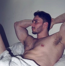 guys-hairy-arm-pits:  maninsuitz:  http://instagram.com/cccamilo