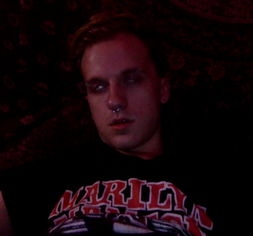 hypnovideodrome:You know him from all those suited posed pix, I know him from knocking him out cold for real. Sharp dressed @servantacademy goes deep and loses his considerable mental faculties a lot deeper and faster than he thought. Tell him he’s
