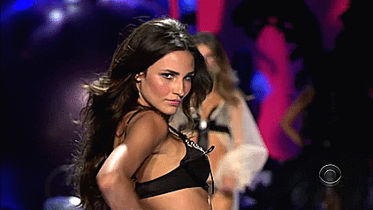 gifsofvs:VSFS 2005 - Sexy Shadow Dreams SegmentFernanda TavaresGorgeous