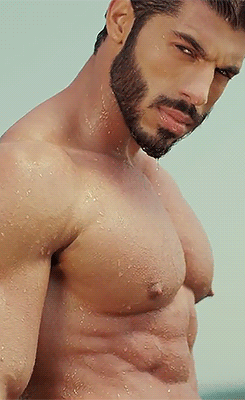 barrypexsblog:  Fiki. Bulgarian Sexy, Sweaty Muscle Model &amp; Pop Singer.