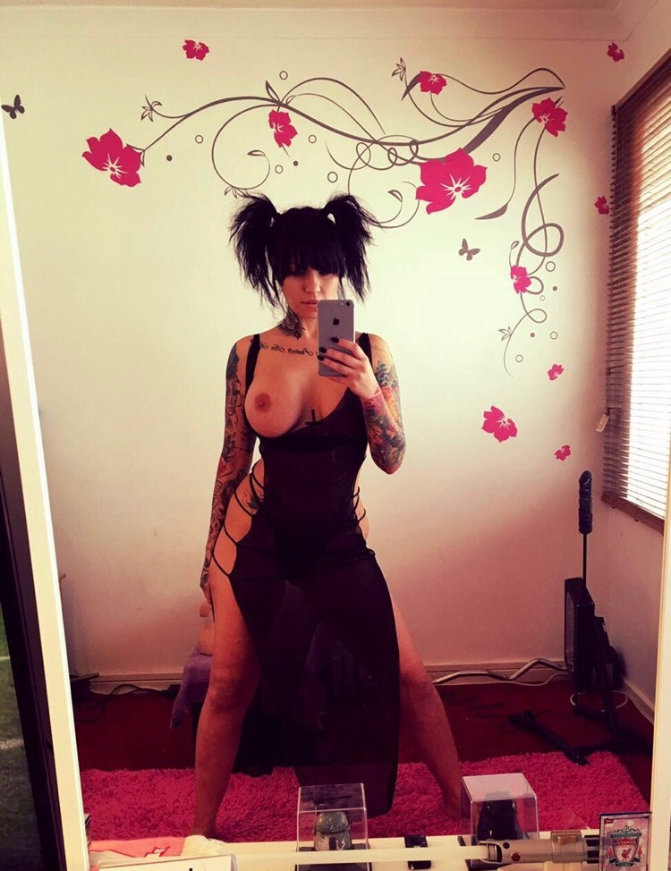 nuffsed69:  Titty Tuesday 15 😙 - 🔥🔥🔥 Sexy &amp; Tatted Haley B 🐝