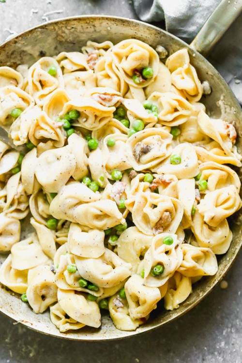 foodffs: Tortellini Carbonara Follow for recipes Is this how you roll? 