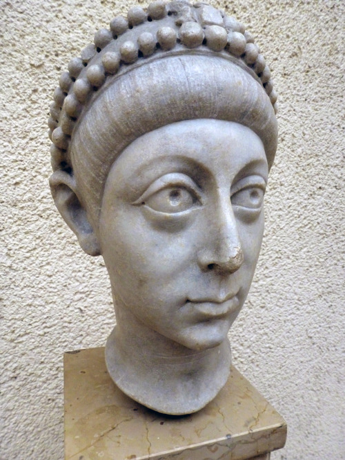 Portrait bust of Roman Emperor Arcadius, late 4th century.