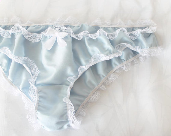 inlovewithburlesquelingerie:  Ollegoria 