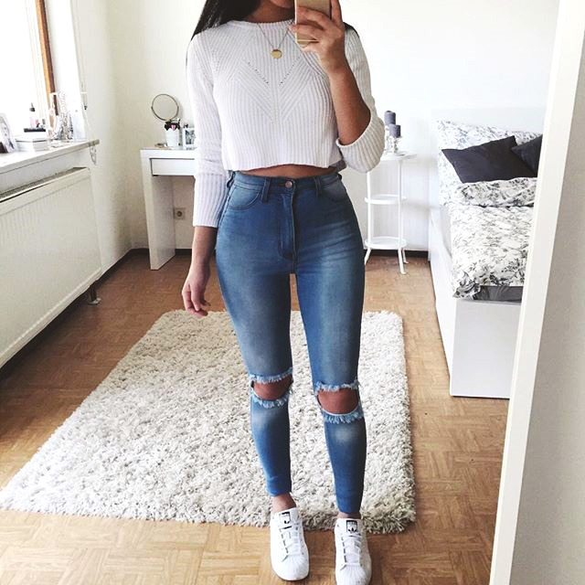 ungolde:  kartuzi:  rvdianse:  vibraent:  iadorefashionn:  get this outfit here@thanyaw