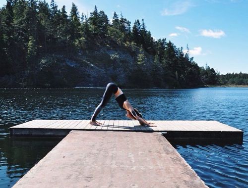 DOWNWARD FACING DOG„if you practice yoga once a week, you will change your mind. if you practice yog