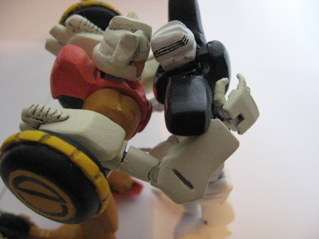 dcjosh:  manicscribble:  Custom MTMTE Chromedome and Rewind! (and Drift too, but