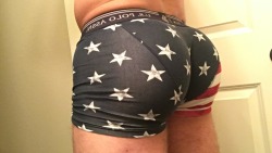 bendmeoverxy:  Patriotic today 