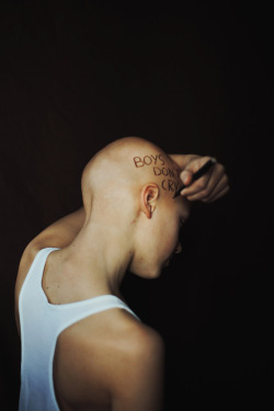 trnscndnt:   Boys Don’t Cry by Fanny Latour-Lambert