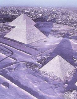 spiritualevolution1111:  deamhan:  adventuretitan:  crommyholt:  For the first time in 112 years, Egypt’s capital of Cairo got snow! Picture source is Global Informer.  holy shit  wdh is dat real  Interesting to think that when the pyramids were first