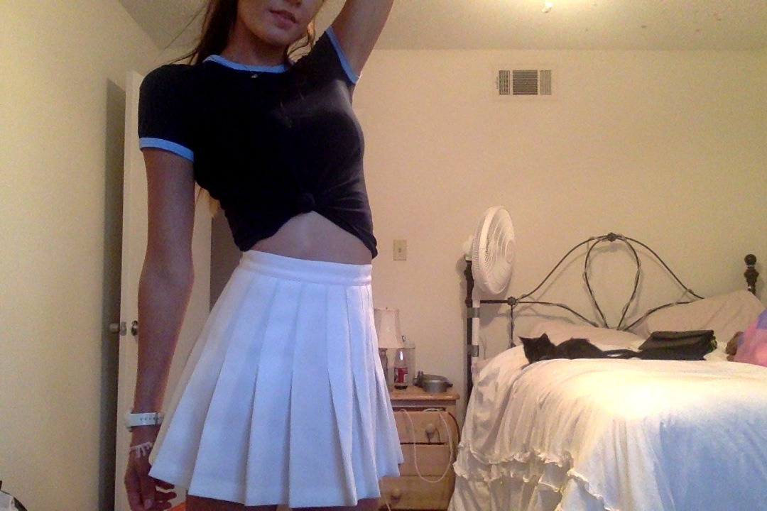 corruptress:  a lil scandalous, a lot cute -C 
