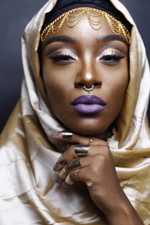blackfashion: Arabic inspired makeup by @ronkeraji @ronkerajimakeup model: @jessnnecee