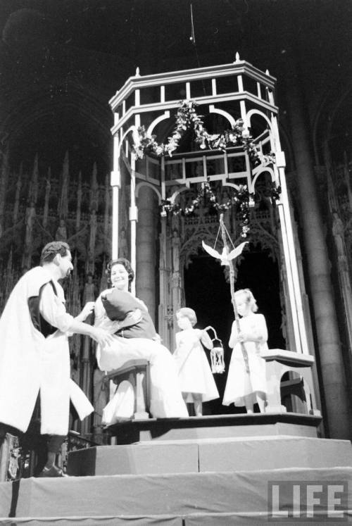 Nativity pageant at the Riverside Church(Yale Joel. 1961)