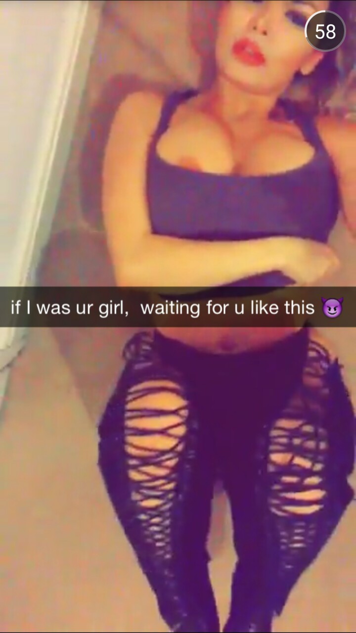 iamcakeman:  Aruba Jasmine  Snapchat Is Fire  