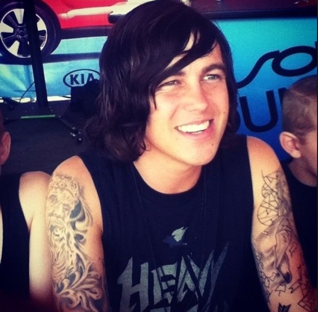 harlayy:  Kellin Quinn &gt; His smile can make my entire day.