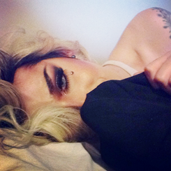 adorabledelano:  An adore-able collection of selfies from the merqueen herself. 