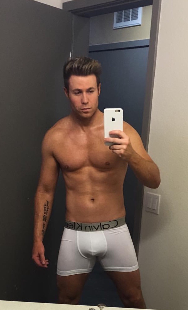 celebritybodybuge:  Ashley Parker Angel from O-Town and Wicked  Instagram Part 3