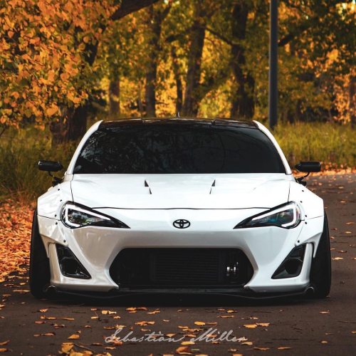 Photographer (): @_sebastian_miller_ Owner (): @frslowlol ———————————————————————— #stance#stanced