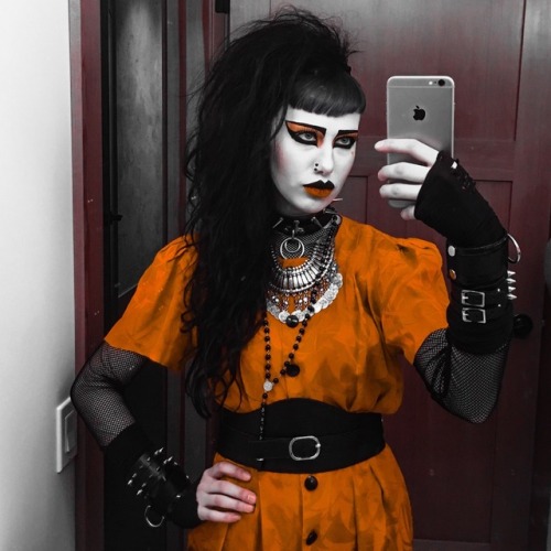satanslilhellper: “You look nice without makeup. You don’t need to hide behind it all th