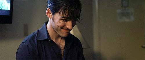 pirateherokillian:And now a less gross gifset from The Dust Storm for everyone to enjoy!