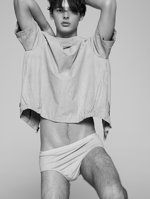 skinnythebest:  My unzipped looks like shit