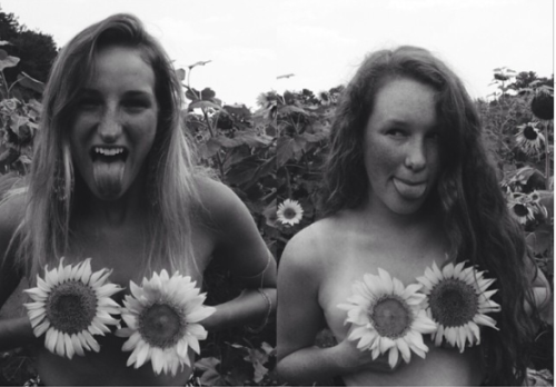 hippie-kidss:  &ldquo;A daisy can never be a sunflower, and a sunflower can never be a daisy. Al