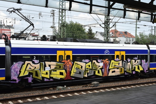 https://backcar.tumblr.com/post/177515537257